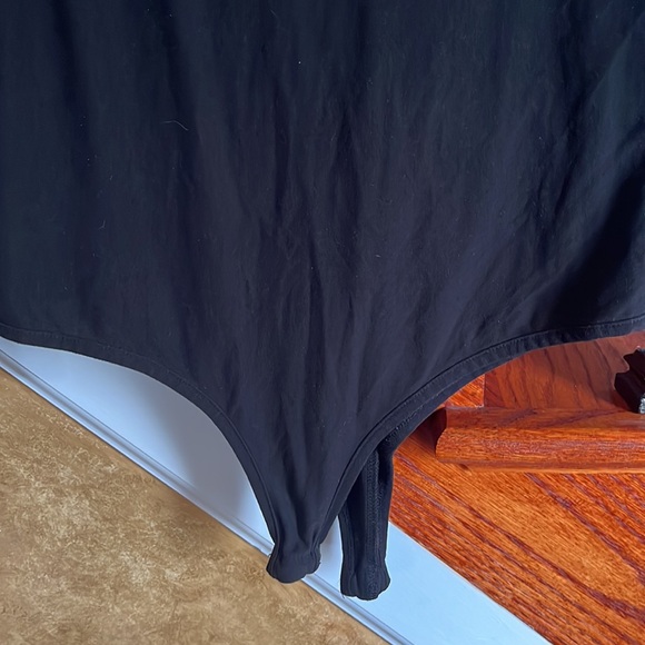 Privy Women’s Long Sleeve Bodysuit With High Neck And Open Back Size L - Picture 5 of 14